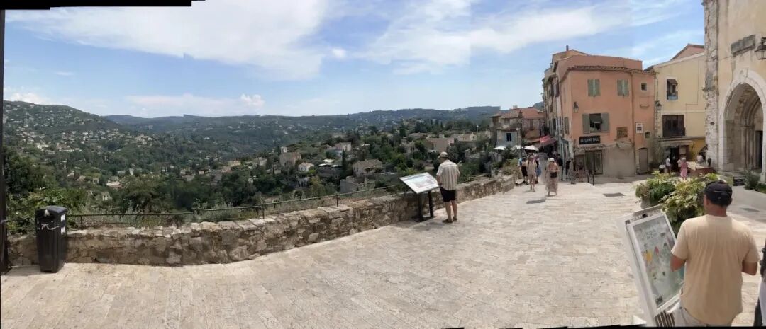 South of France summer iPhone panorama prompt example